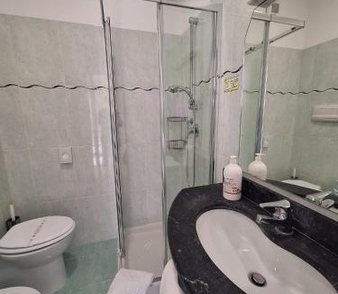 Porto Santa Margherita Hotel | Hotel Oliver
