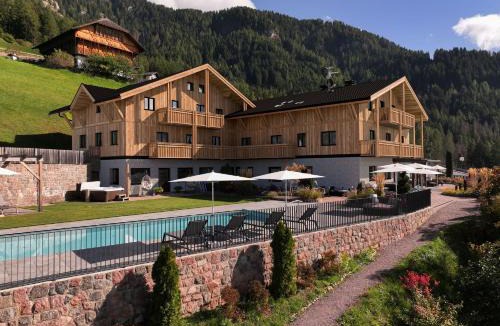 Castelrotto Hotel | Hotel Ortler
