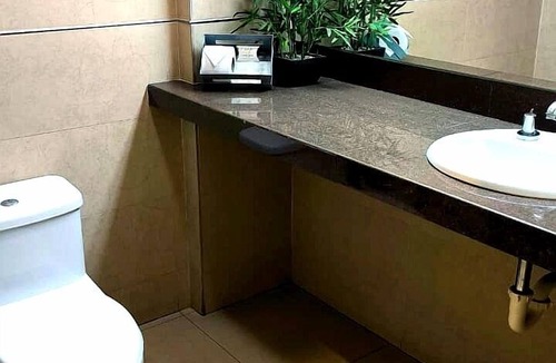 La Victoria Hotel | Hotel Reyna