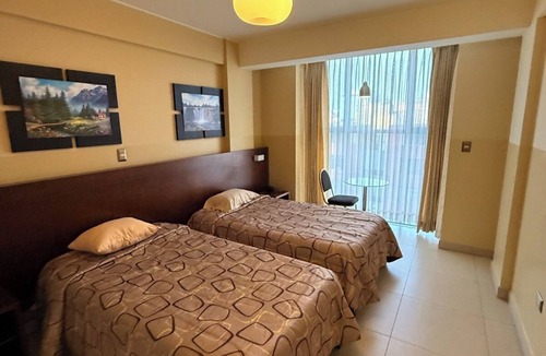 La Victoria Hotel | Hotel Reyna