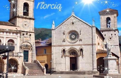 Norcia House | I due archi