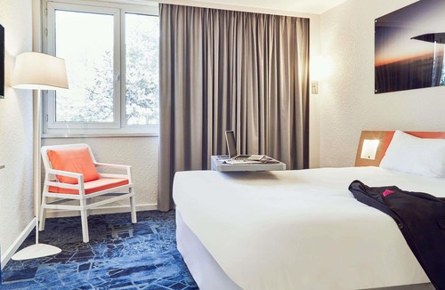 Vitrolles Hotel | ibis Styles Marseille Provence Aéroport