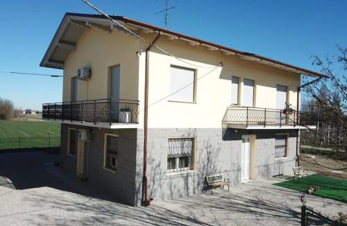 Malalbergo House | Il Leprotto - Room & Breakfast
