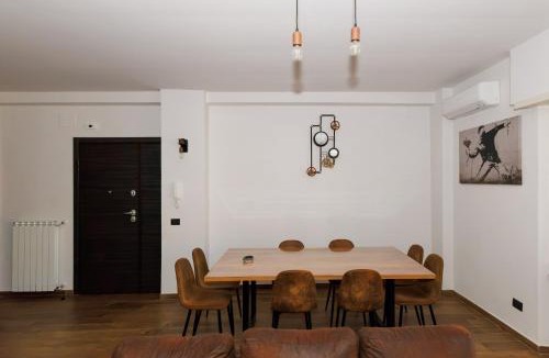 Quartiere XXIII Alessandrino Apartment | Industrial Loft in Rome - Metro C to Colosseum