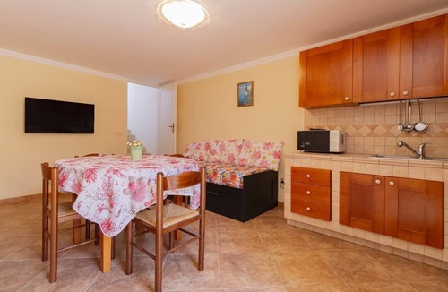 Roca Vecchia Apartment | IRIS FLAT 2 - SAN FOCA