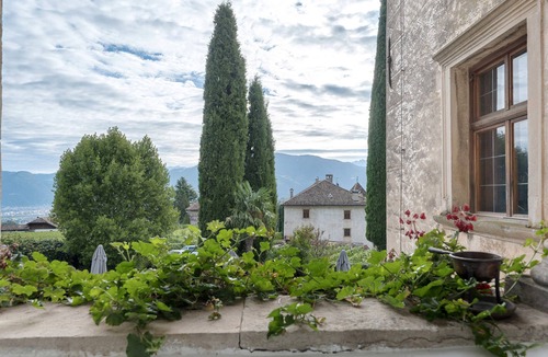 St. Pauls Apartment | Room 'Zinnenberg Suite 1' with Mountain View, Shared Terrace and Wi-Fi