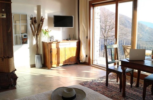 Campagnano di Roma Apartment | Falco Cascina Borchina