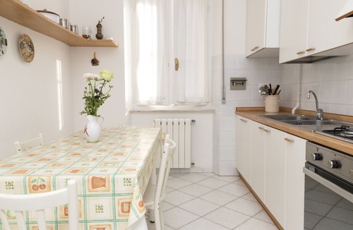 Marina di Castagneto Carducci Apartment | NEWLY RENOVATED APARTMENT