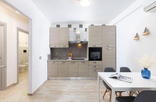 San Giovanni Apartment | Jacuzzi e Giardino, 200mt Spiaggia San Giovanni