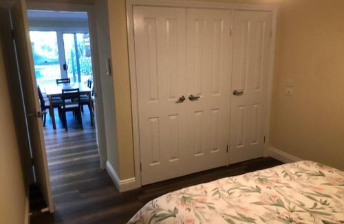 Hyde Park Apartment | Kookaburra Oasis