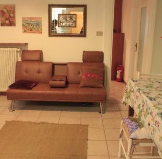 Casargo Apartment | L'Alveare