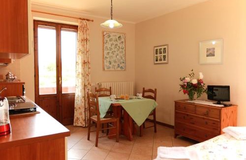 Monticelli Brusati Apartment | L' Arnia
