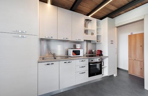 Angera Apartment | La Casa Di Lillo - Angera