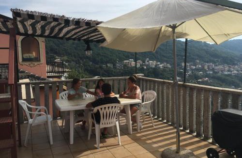 Uscio Apartment | La Casa di Zoe