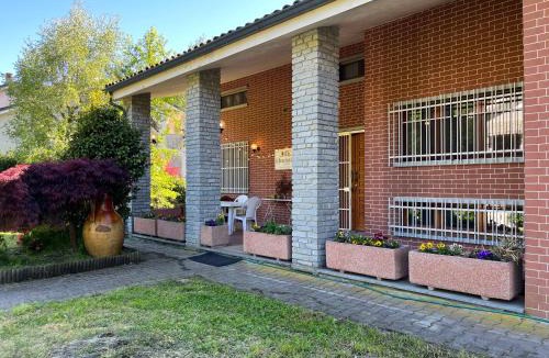 Castiglione Torinese Apartment | La Mansarda in Collina