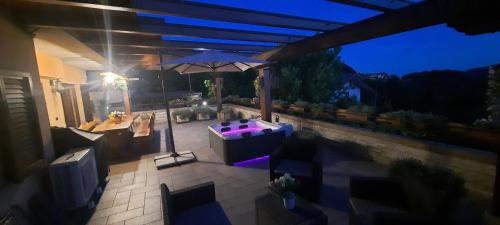 Carenno Apartment | La Terrazza Casa Vacanza