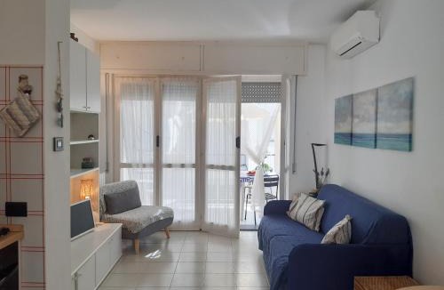 Cavi Apartment | La terrazza tra il Mare e gli Ulivi by Holiday World