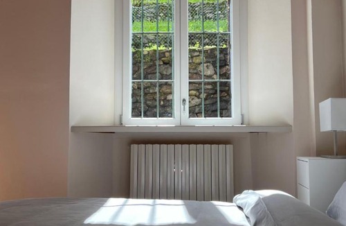 Malgrate Apartment | LA VOLTA - ANTESITUM - historic, on the lake
