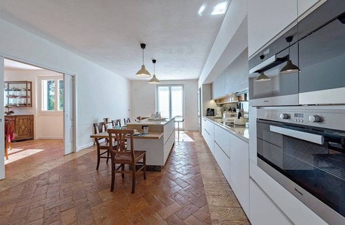 Codogna-Cardano Villa | Lake Como lake front Villa with pool, AC, Wi-Fi, walk to town