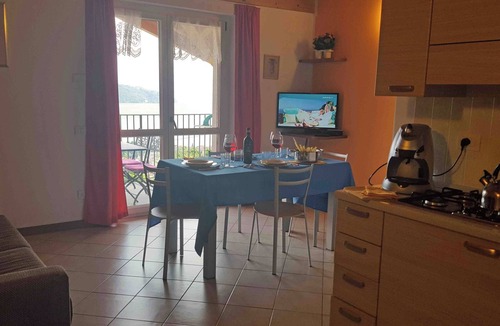 Vercana Apartment | Lake Como - Residence La Collina - Hazelnut