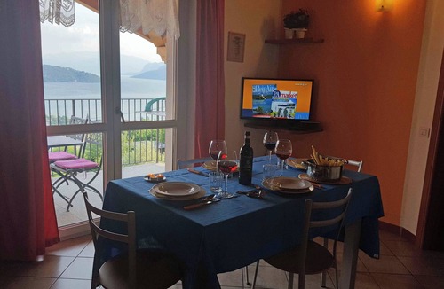 Vercana Apartment | Lake Como - Residence La Collina - Hazelnut