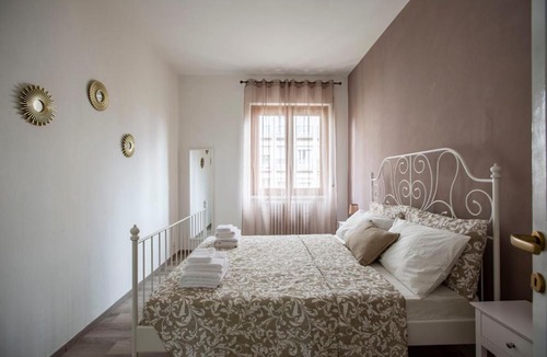 Lecco Apartment | Lake Como Spacious Apartment - Center, Lake & Station 10 min