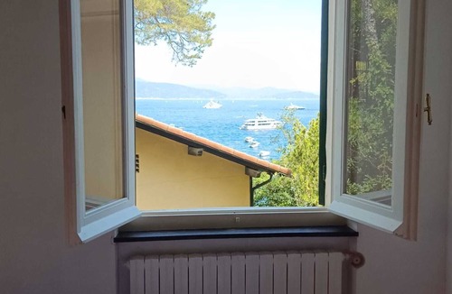 Santa Margherita Ligure Apartment | Large apartment next to the beach, free parking (Santa Margherita/Portofino)