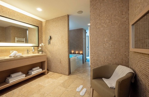 Lazise Hotel | Leonardo Hotel Lago di Garda – Wellness and Spa