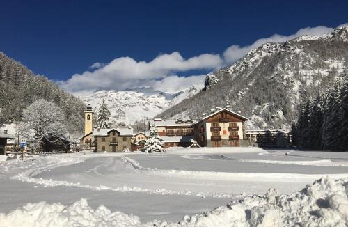 Tache Hotel | Lo Scoiattolo Hotel