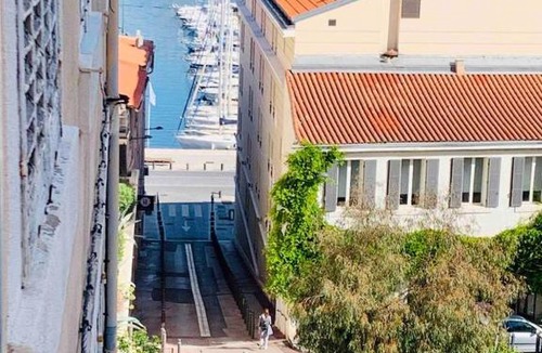 Saint-Victor Apartment | Loft Endoume