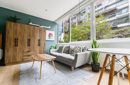Armendariz Apartment | Loft Steps from Larcomar & Miraflores Boardwalk