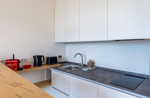 Nesso Apartment | Lovely apartment for 3 people with pool, A/C, WIFI, TV and terrace