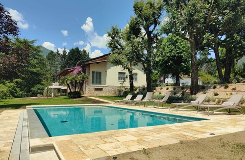 Camaiore Villa | LUISELLA VILLA