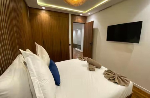 Camp El Ghoul Apartment | Luxueux Duplex 3 chambres à Victor Hugo
