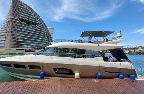 Colonia Meteorologico Boat Rental | Luxury yacht, a ride on the Caribbean Sea!