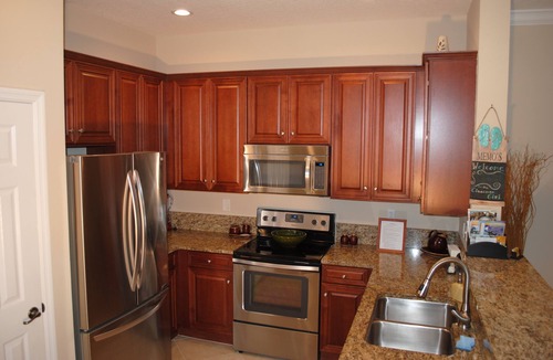 Palm Coast Condo | Make it a Star-Spangled Summer – Pools, Beach & Family Fun! 3 BDR 2 BA Sleeps 8