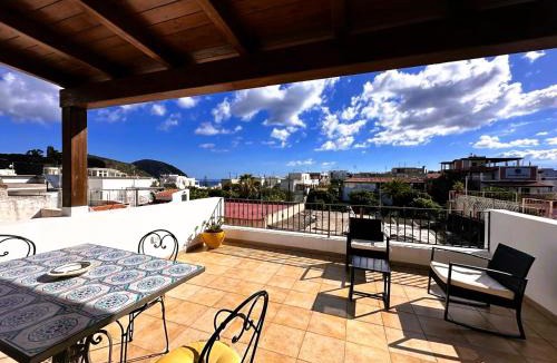Lipari Historic Centre Bed & Breakfast | Malvasia 70