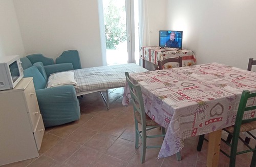 Chiavari Apartment | Mars, one-bedroom apartment in the hills 2 km from the sea