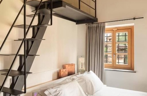 Cori Hostel | Mathusalem Deluxe Suite with Spa Bath