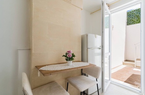 Lizzanello Apartment | Maxmar - Mono Classic by BarbarHouse