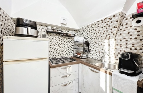 Monte Sant'Angelo Apartment | Mikiami Simply Welcoming