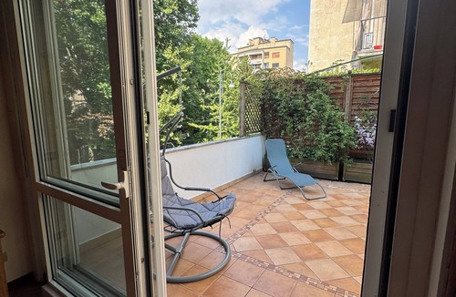 Ticinese House | Milan Downtown: 100sq house with terrace and parking