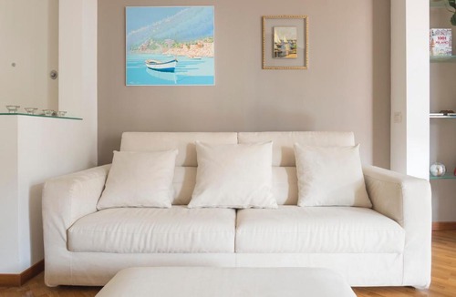 Bullona Apartment | Milano Cosmopolitan Home, 2 Bedrooms, 2 Bth, 5 guests