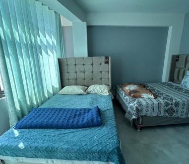 Caraz Hotel | Mishki Punuy