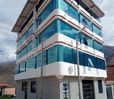 Caraz Hotel | Mishki Punuy