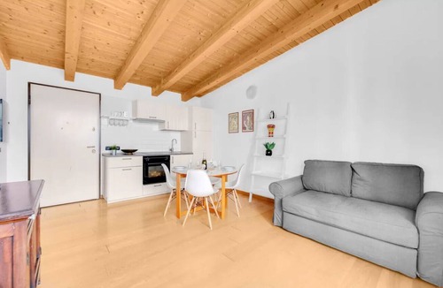 NoLo Apartment | MO37 DUAL [Duomo-Loreto] Chic Central