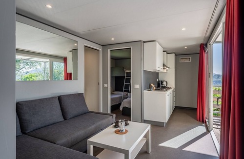 Margine Coperta-Traversagna House | Mobile Home 'Camping Belsito Venere 508' with Shared Pool, Wi-Fi & Air Conditioning