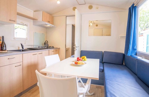 Sesto Calende House | Mobilehome with air conditioning, terrace and pool