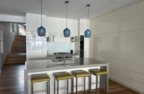 Sydney House | Modern balmain waterfront house with pool close to shops and restaurants
