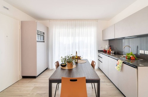Lignano Sabbiadoro Apartment | Modern flat with solarium and panoramic view